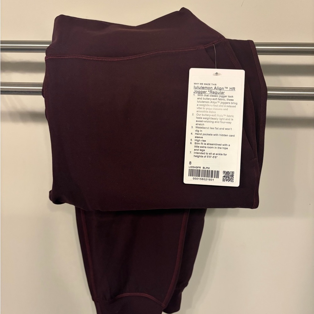 Lululemon Align Joggers NWT 8 Black Plum 28” - Picture 4 of 5